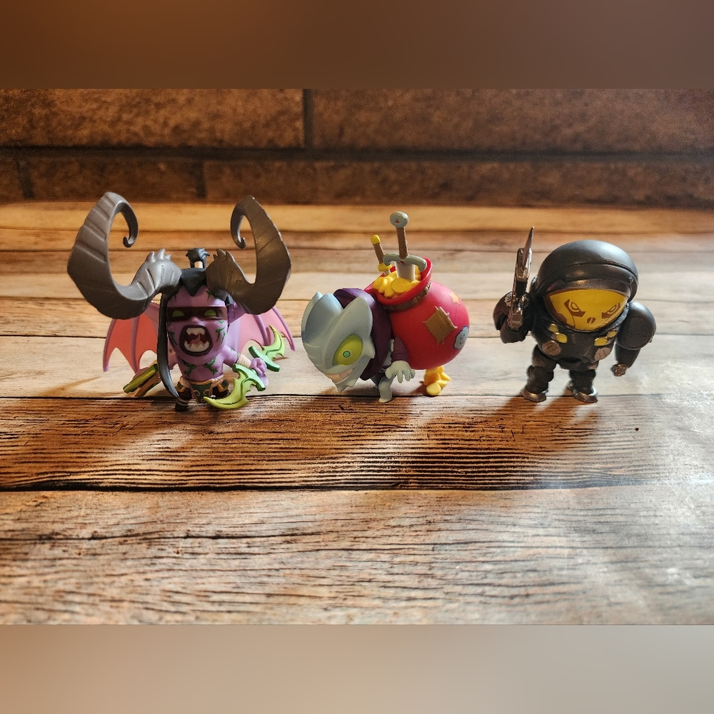 World of Warcraft Blizzards "Cute But Deadly" Raynor, Rainbow Goblin, Illidan